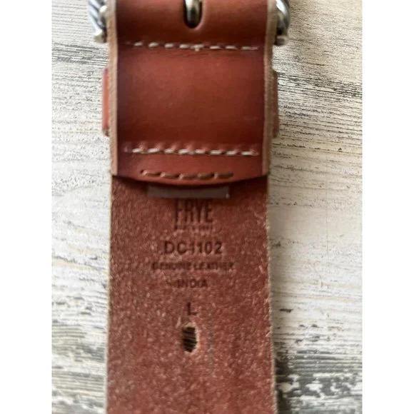 Frye DC1102 woman’s genuine leather belt with silver buckle - Picture 3 of 3